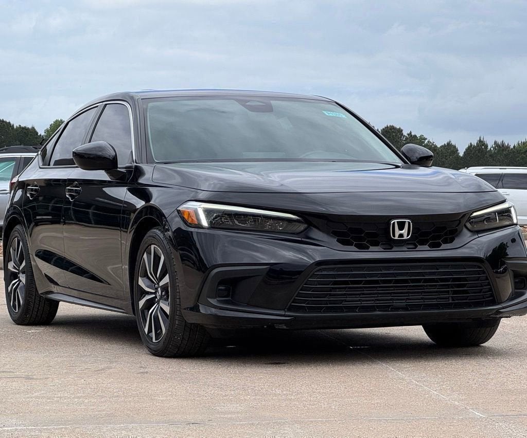 2024 Honda Civic Hatchback EX-L