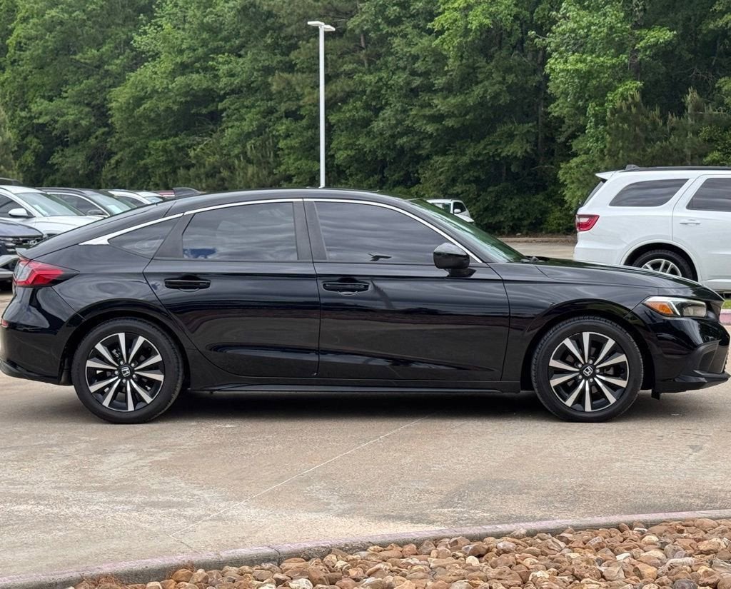 2024 Honda Civic Hatchback EX-L