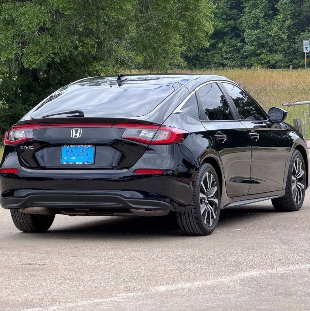 2024 Honda Civic Hatchback EX-L