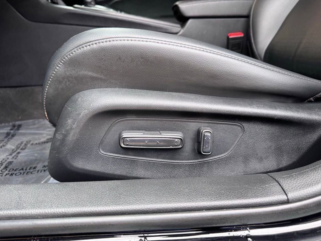 2024 Honda Civic Hatchback EX-L