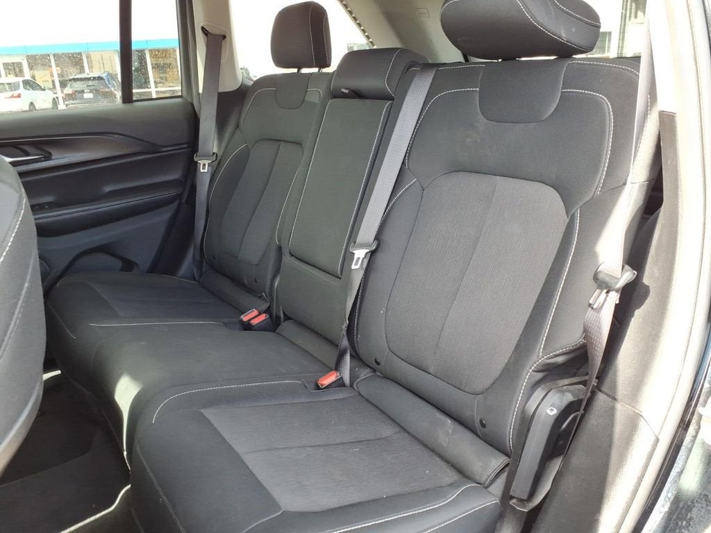 2024 Jeep Grand Cherokee Laredo