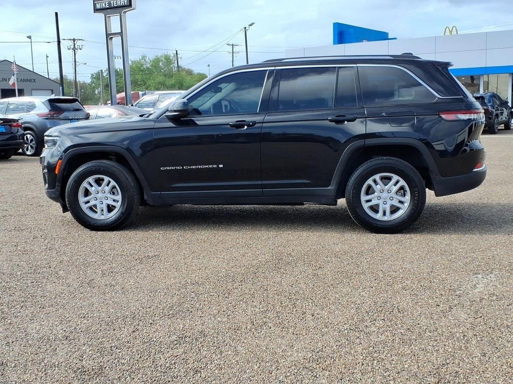 2024 Jeep Grand Cherokee Laredo