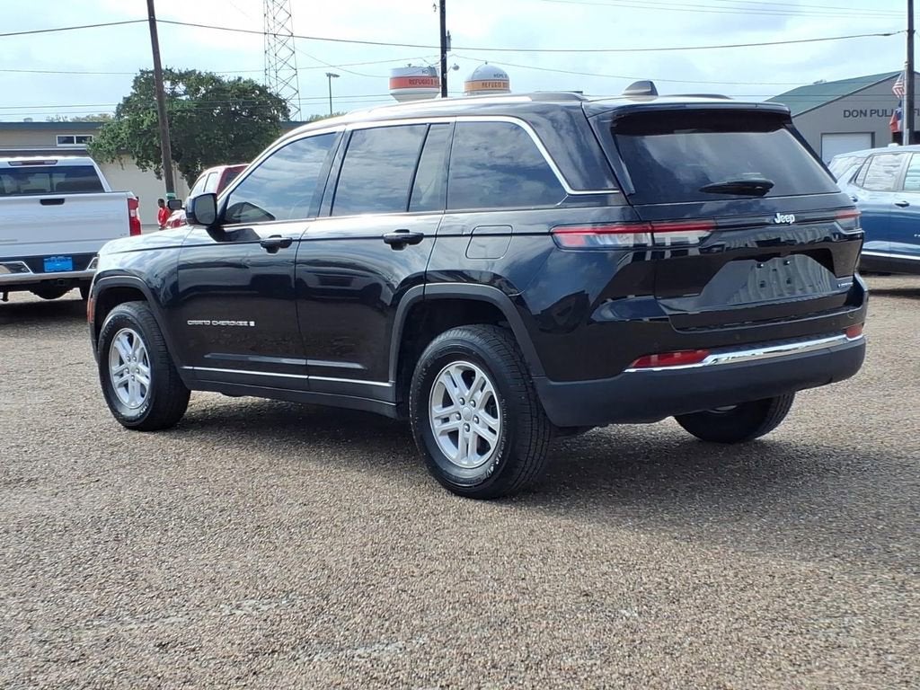 2024 Jeep Grand Cherokee Laredo