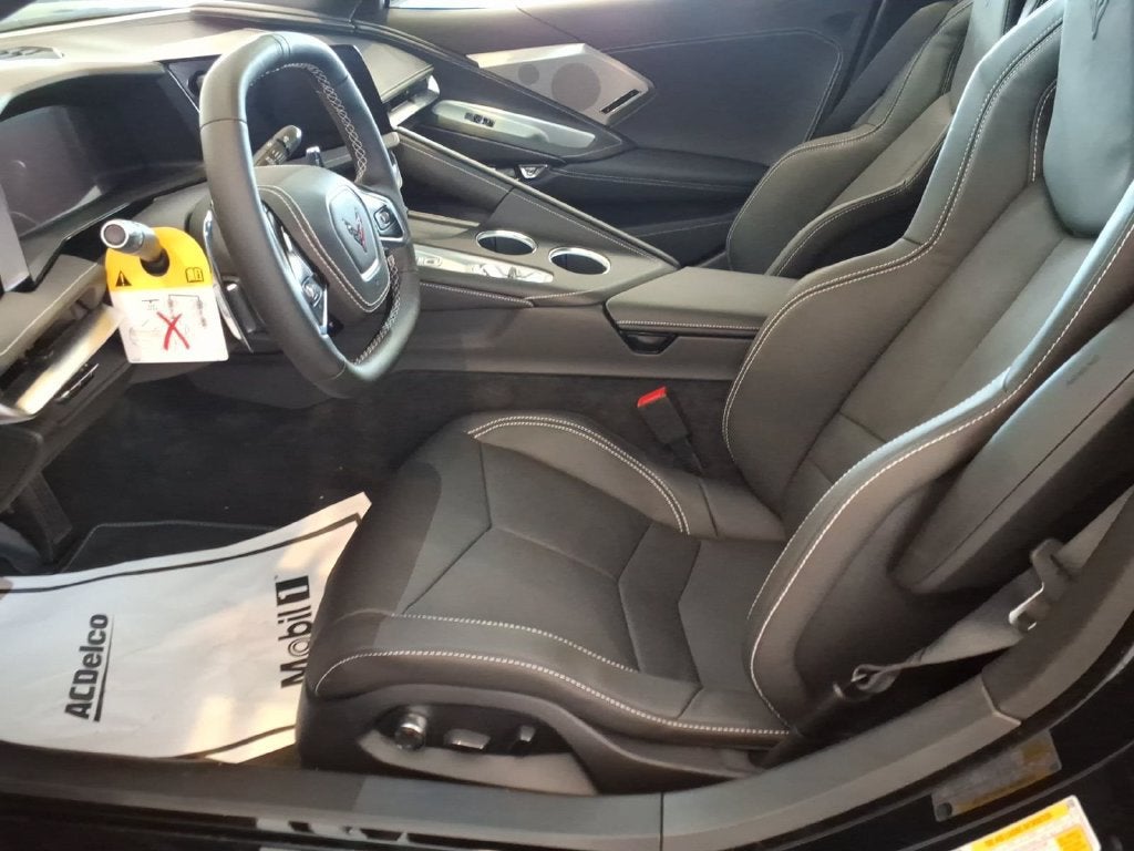 2027 Chevrolet Corvette Stingray 2LT
