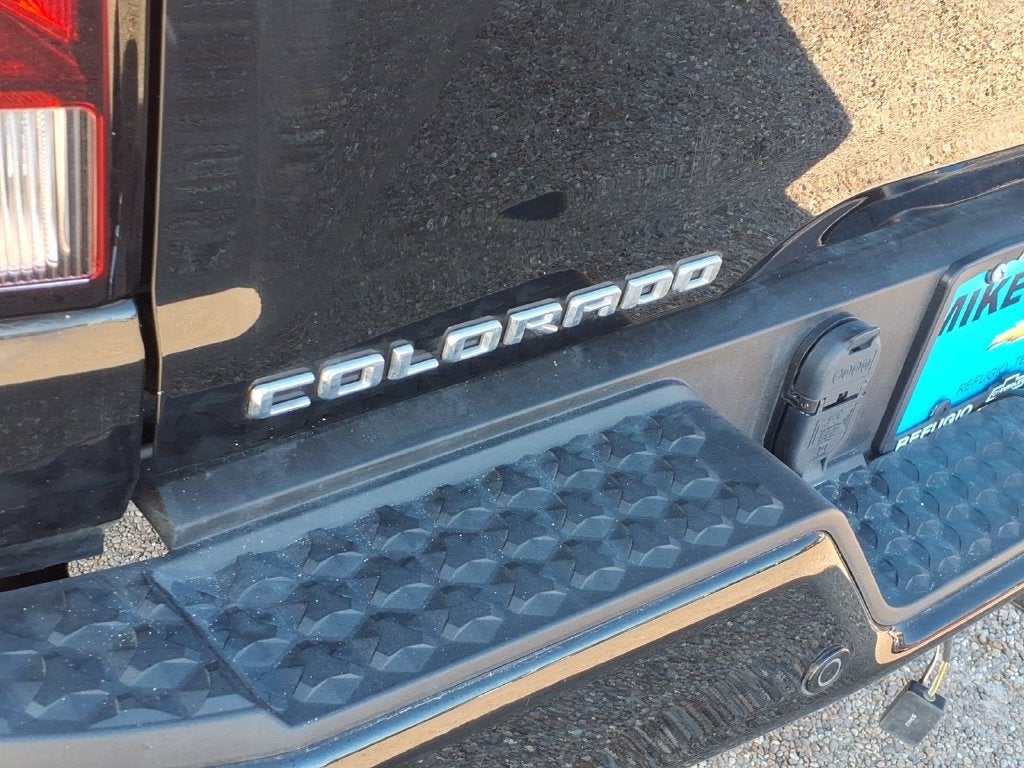 2025 Chevrolet Colorado WT/LT