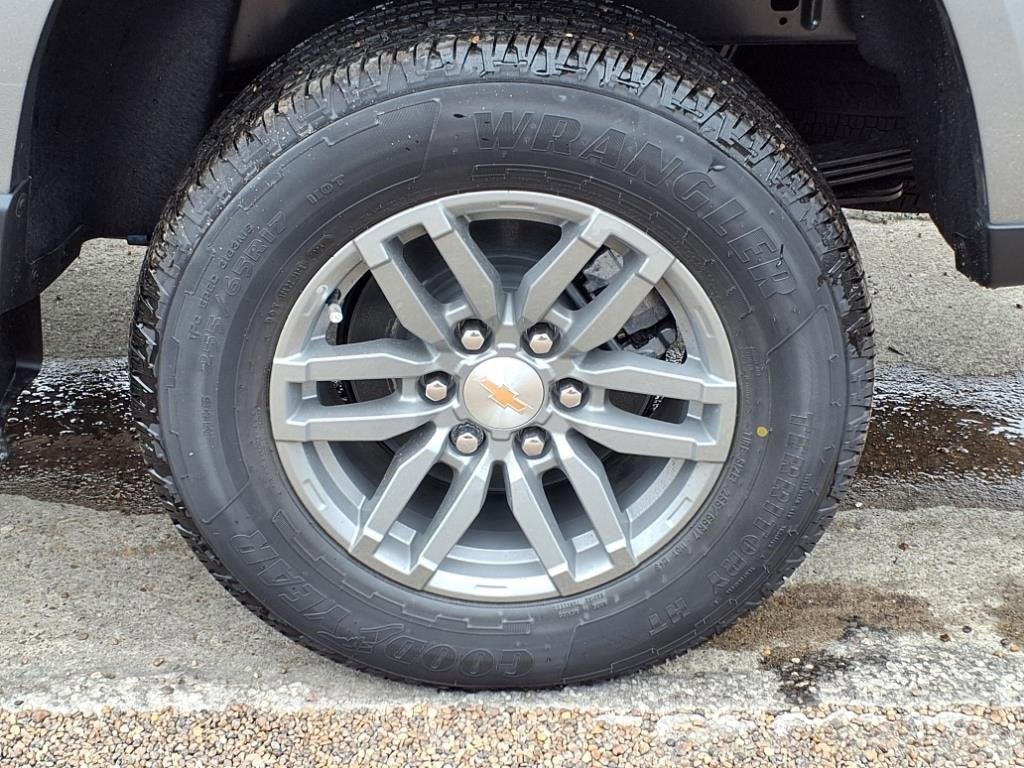 2025 Chevrolet Colorado WT/LT