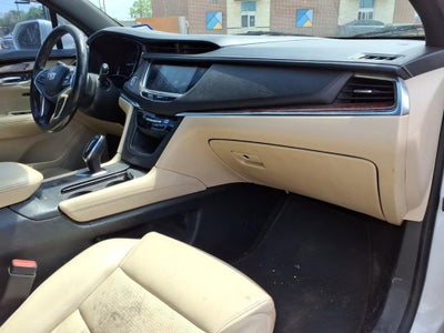 2017 Cadillac XT5 Luxury FWD