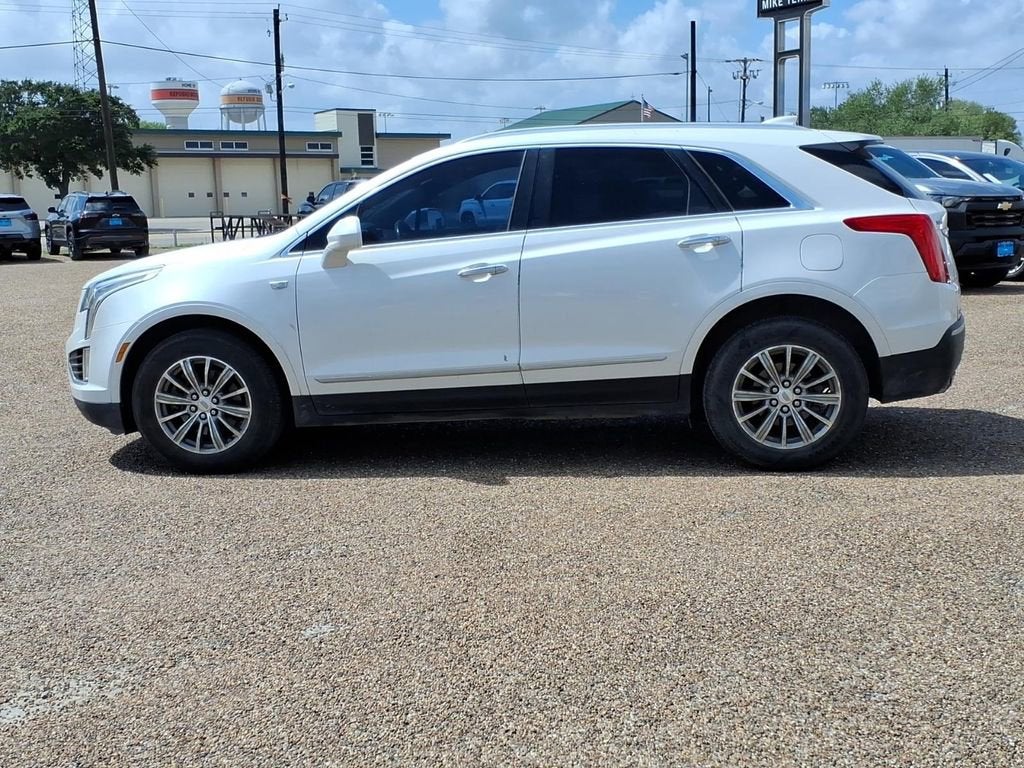 2017 Cadillac XT5 Luxury FWD