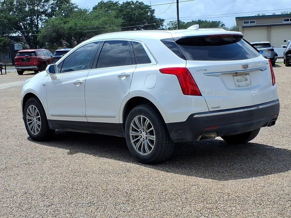 2017 Cadillac XT5 Luxury FWD