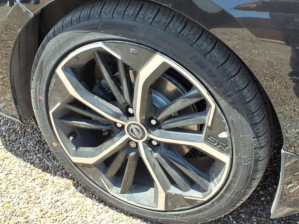 2023 Nissan Altima SR FWD