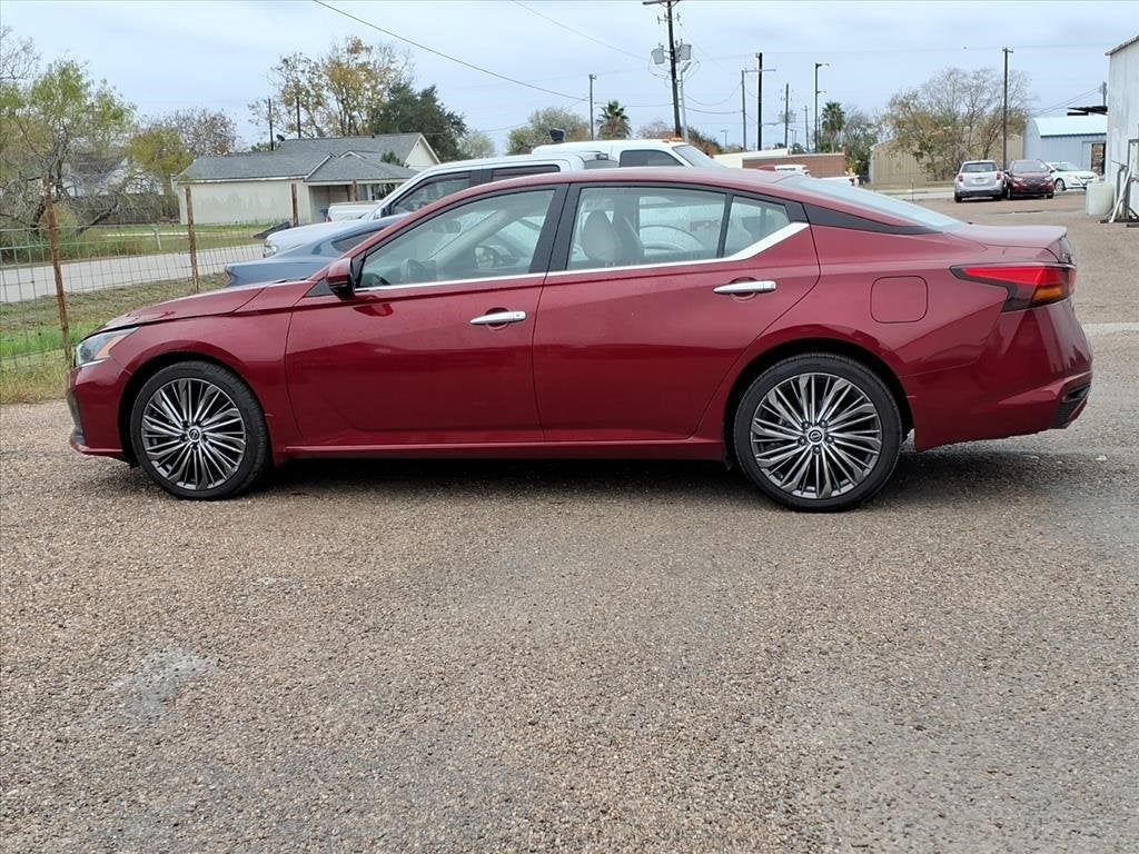 2024 Nissan Altima 2.5 SL