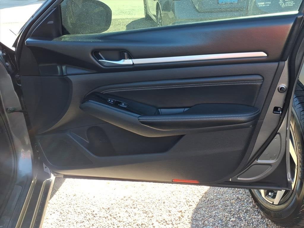 2021 Nissan Altima 2.5 Platinum