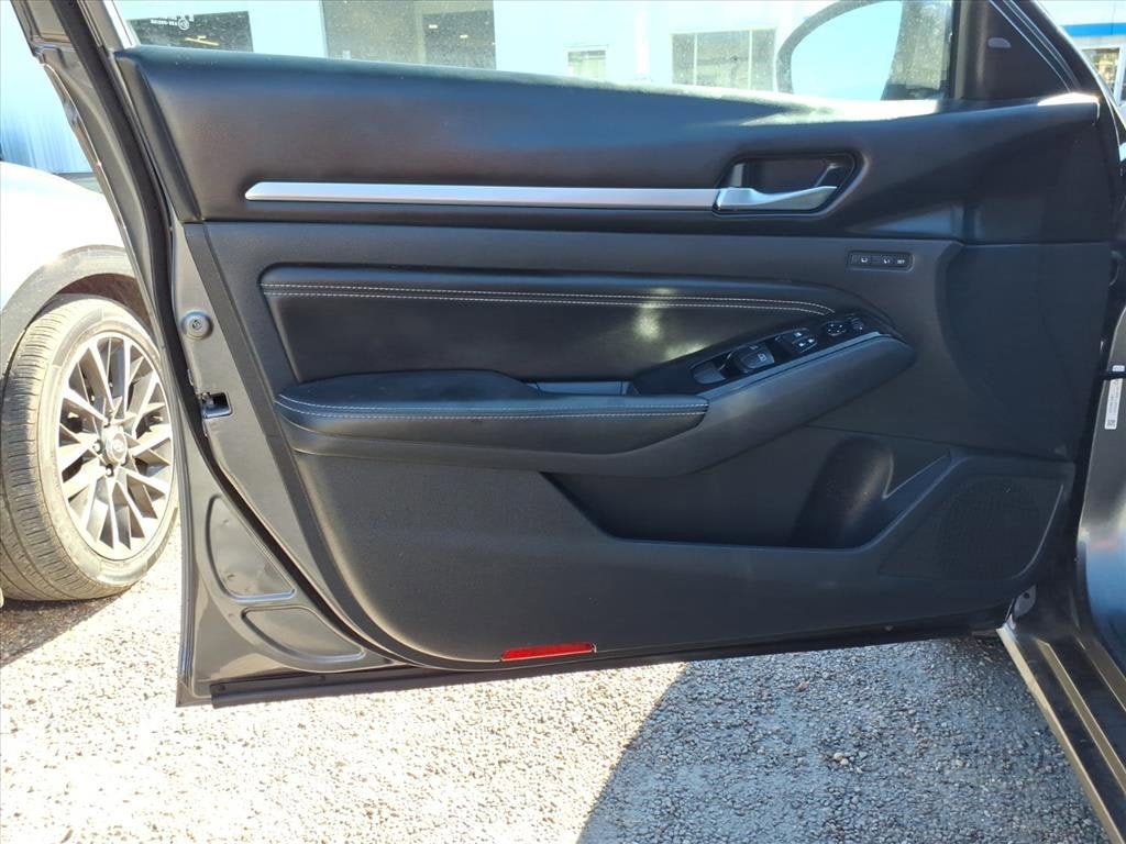 2021 Nissan Altima 2.5 Platinum