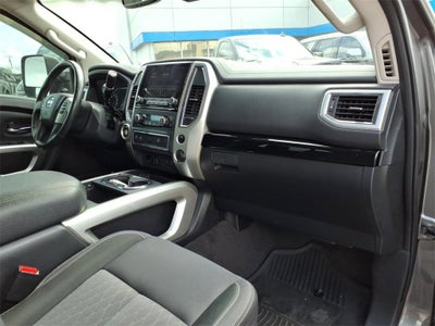 2021 Nissan Titan SV