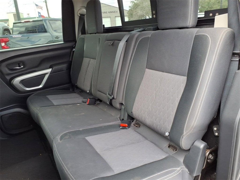 2021 Nissan Titan SV