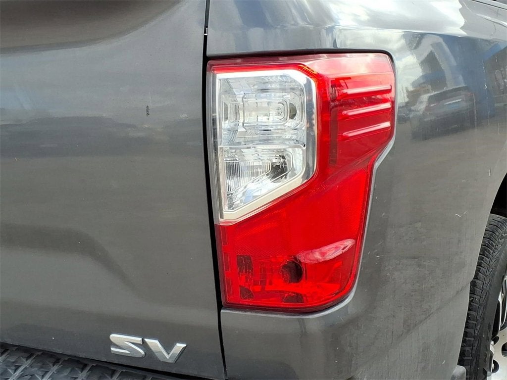 2021 Nissan Titan SV