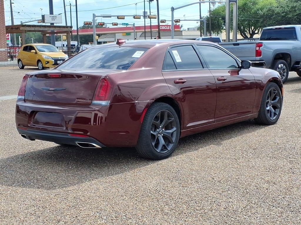 2021 Chrysler 300 300S