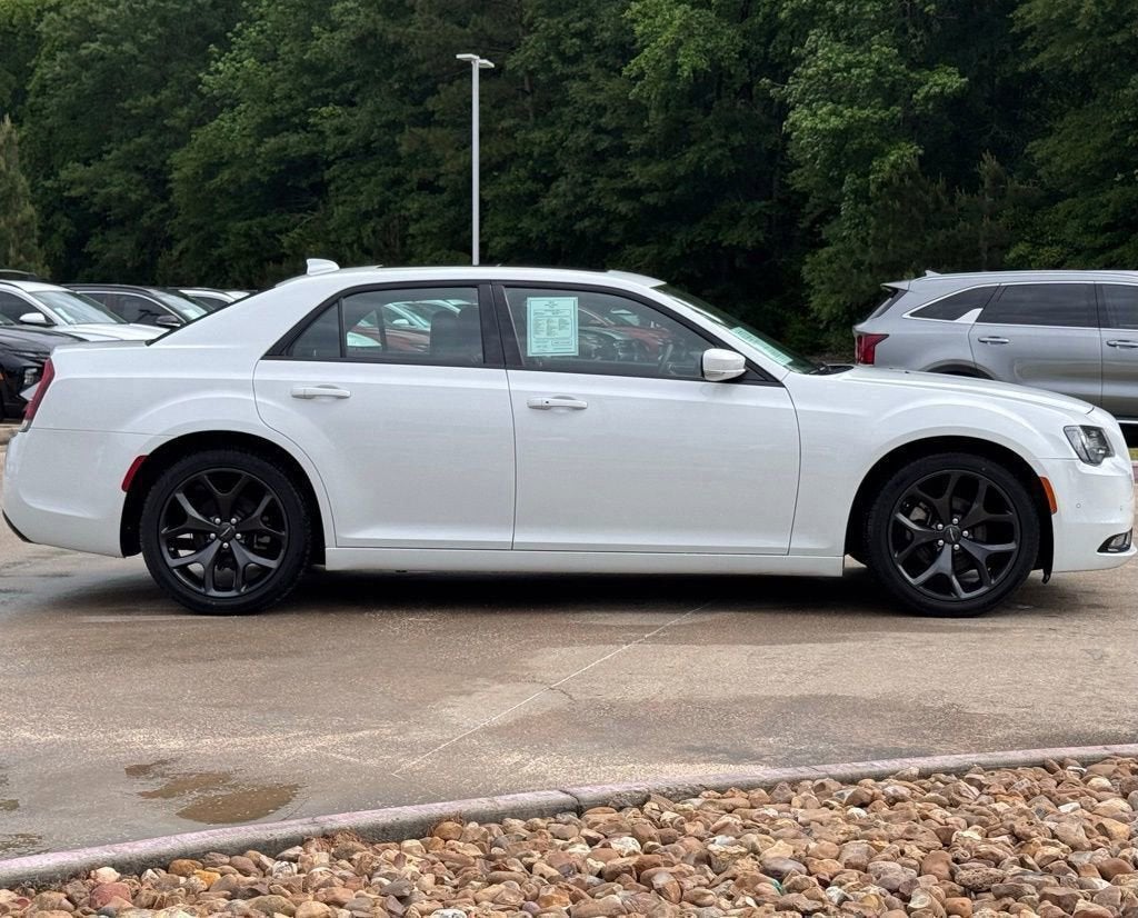 2023 Chrysler 300 300S