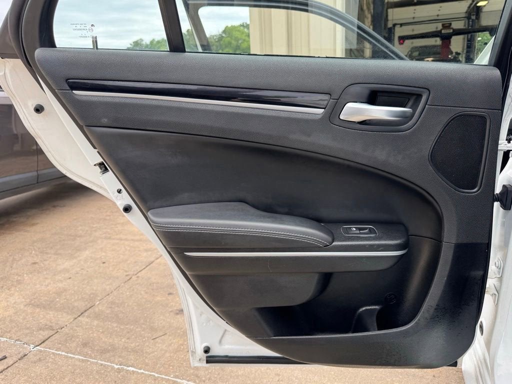 2023 Chrysler 300 300S