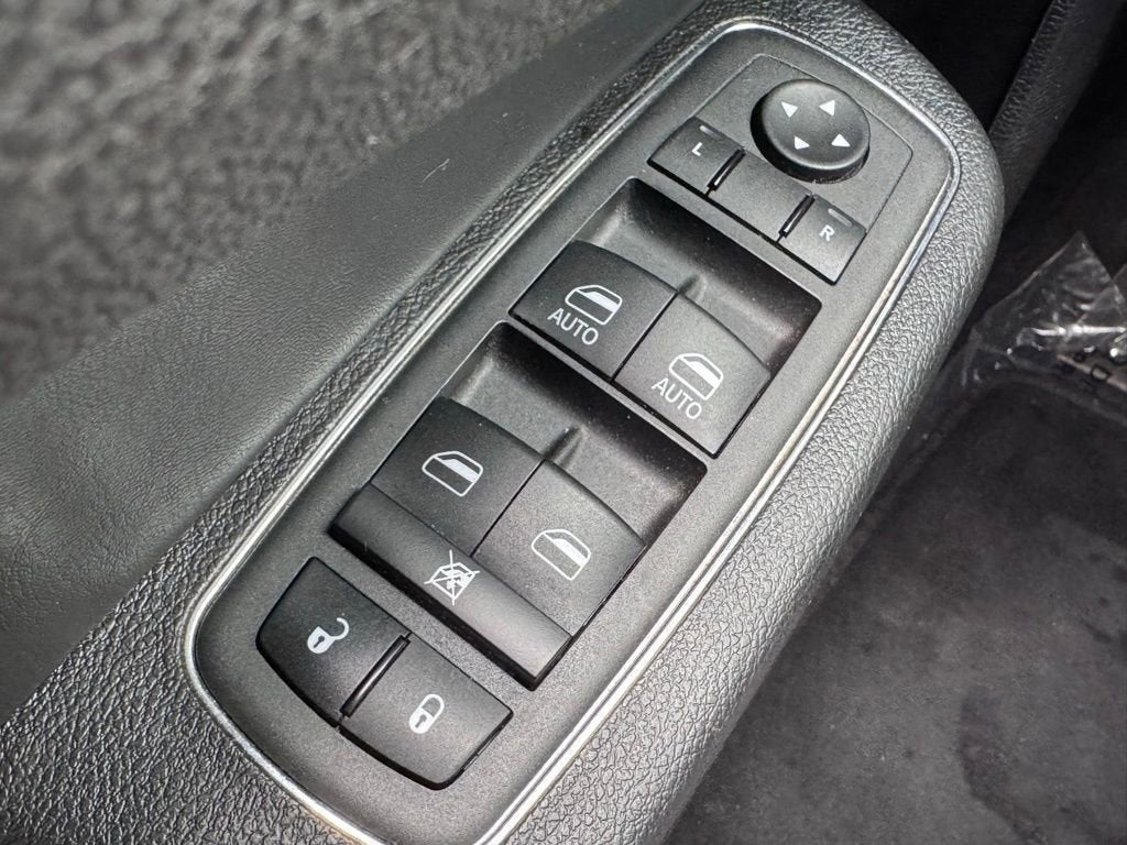 2023 Chrysler 300 300S