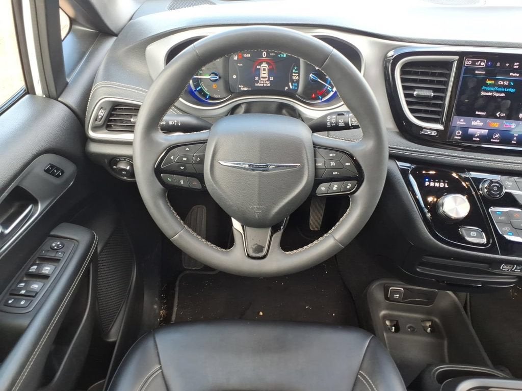 2024 Chrysler Pacifica Hybrid S Appearance Pkg