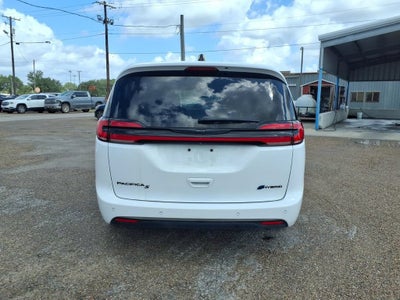 2024 Chrysler Pacifica Hybrid S Appearance Pkg