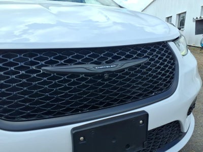 2024 Chrysler Pacifica Hybrid S Appearance Pkg