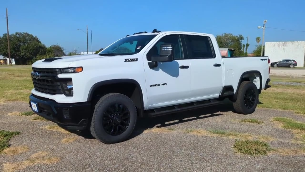 2026 Chevrolet Silverado 2500 HD Custom