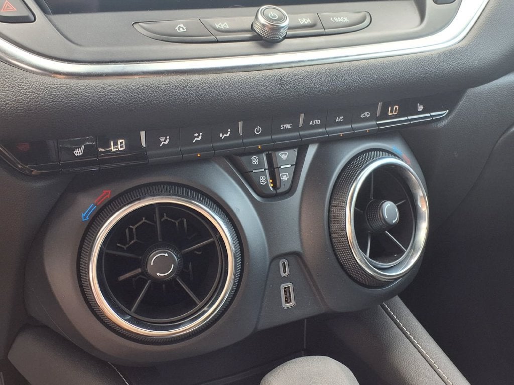 2025 Chevrolet Blazer 2LT