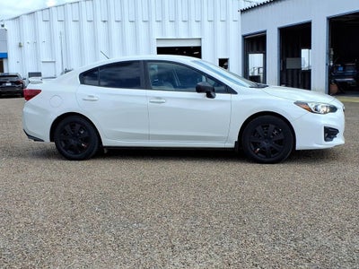 2019 Subaru Impreza 2.0i