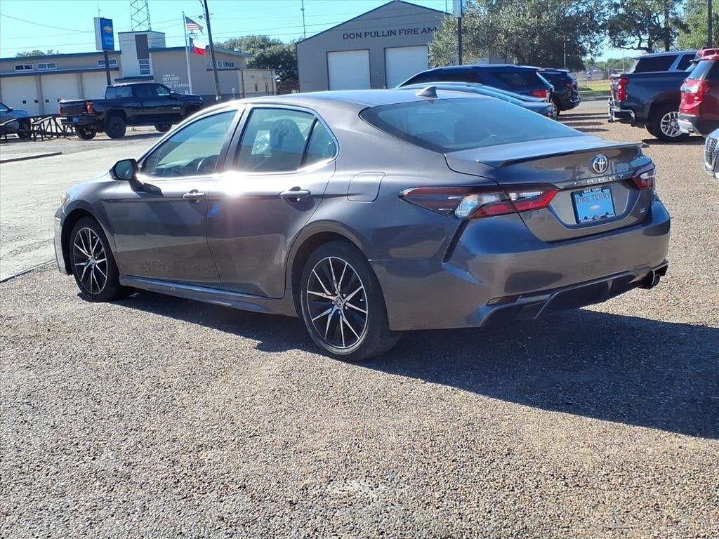 2024 Toyota Camry SE