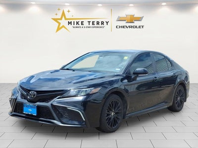 2022 Toyota Camry SE Nightshade Edition