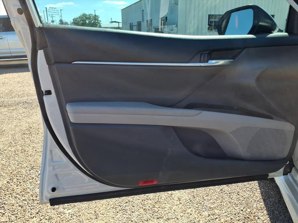 2023 Toyota Camry Hybrid SE