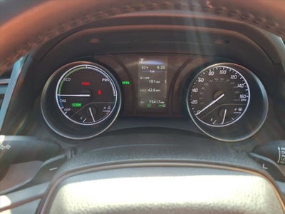2023 Toyota Camry Hybrid SE