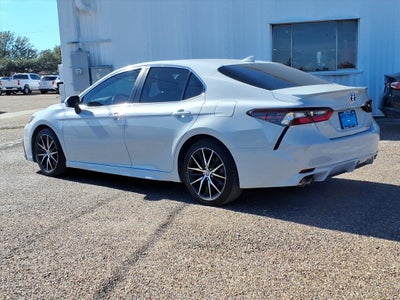 2023 Toyota Camry Hybrid SE