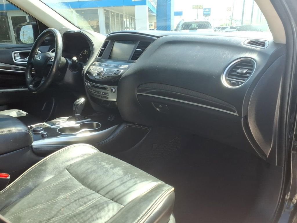 2019 INFINITI QX60 LUXE