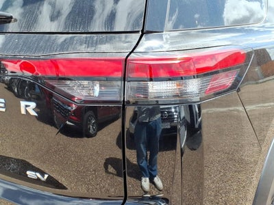 2022 Nissan Pathfinder SV 2WD