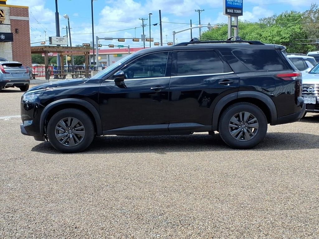 2022 Nissan Pathfinder SV 2WD