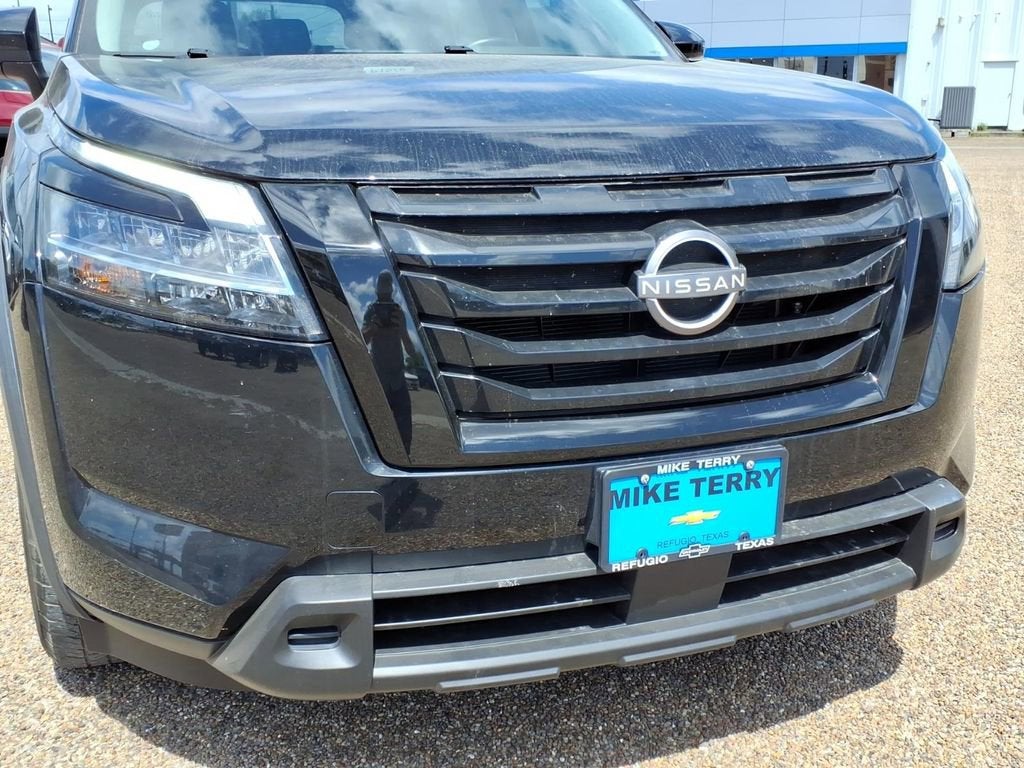 2022 Nissan Pathfinder SV 2WD