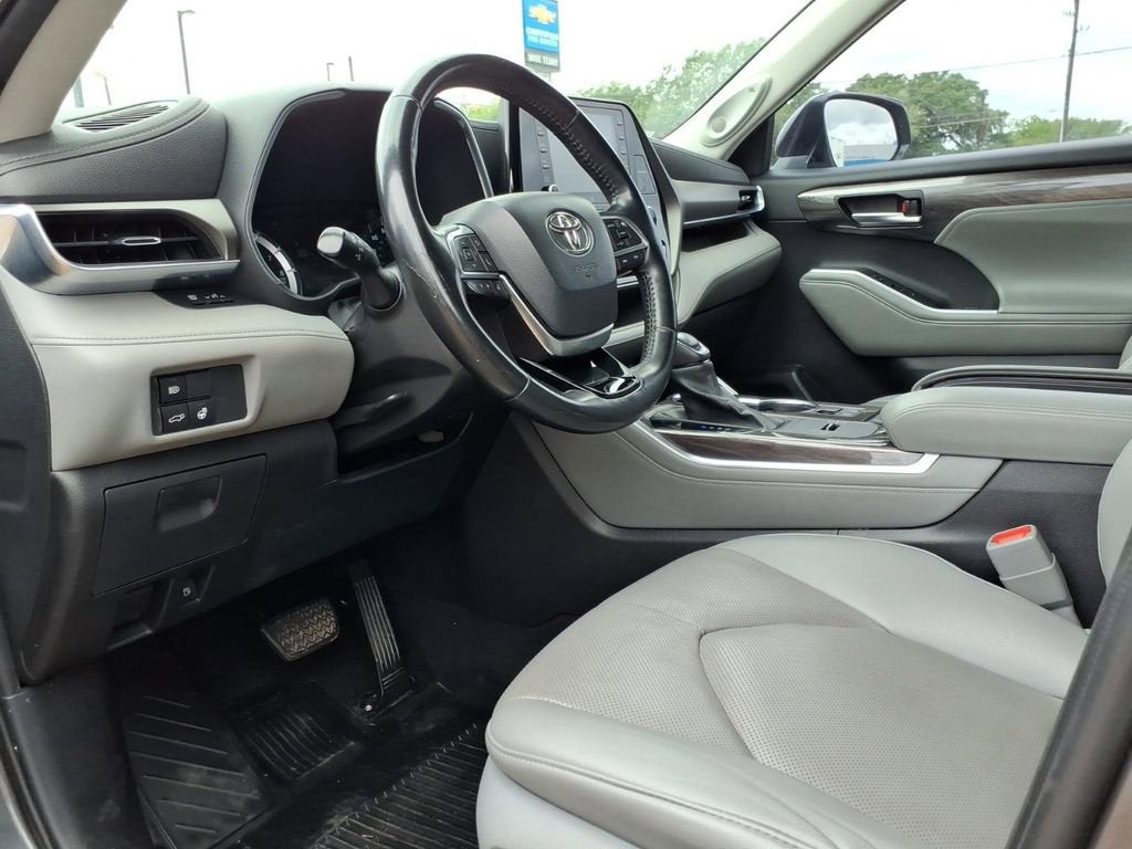 2021 Toyota Highlander Limited