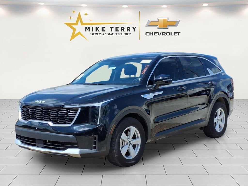2025 Kia Sorento LX