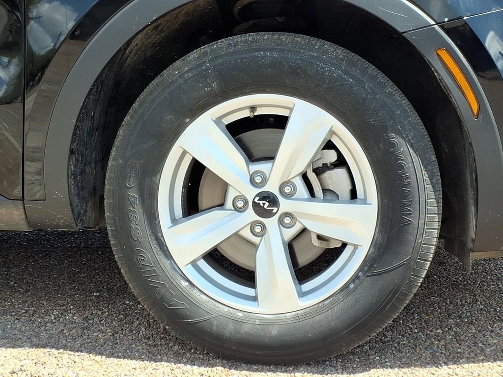 2025 Kia Sorento LX