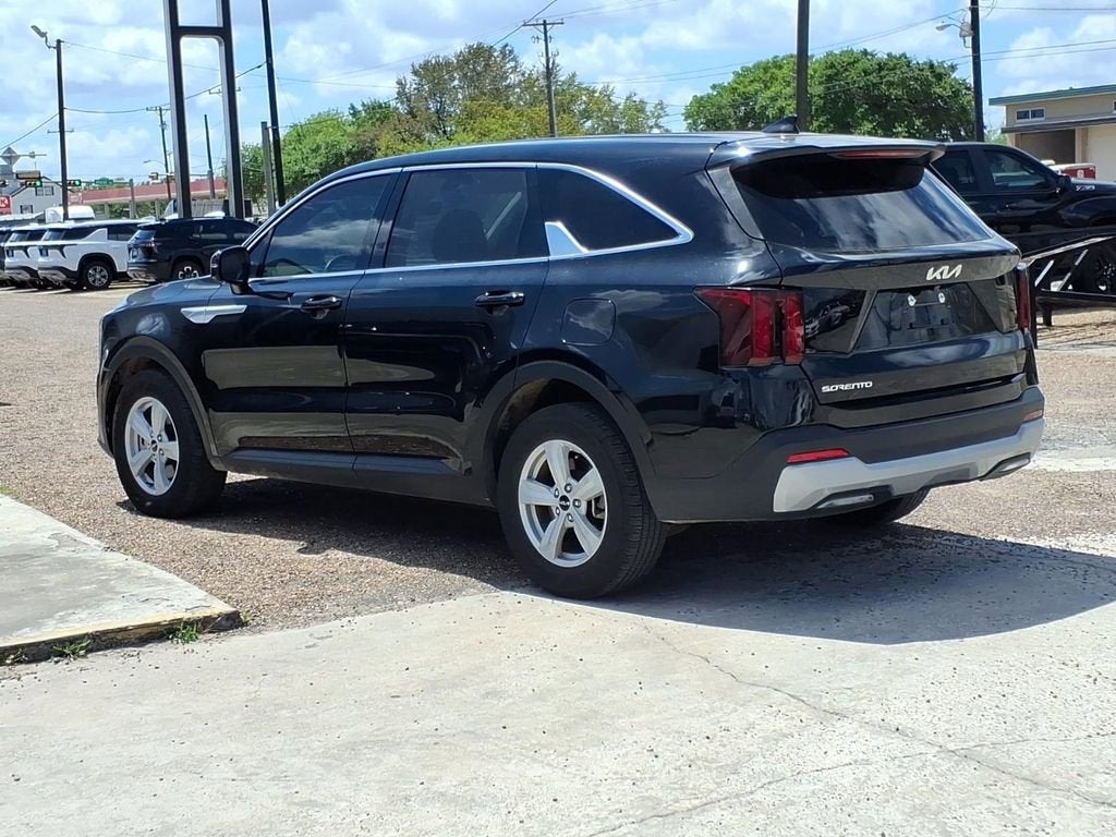 2025 Kia Sorento LX