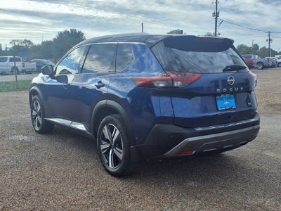 2023 Nissan Rogue SL FWD