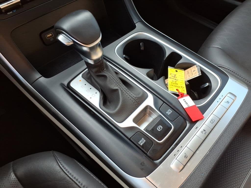 2023 Kia Carnival LX