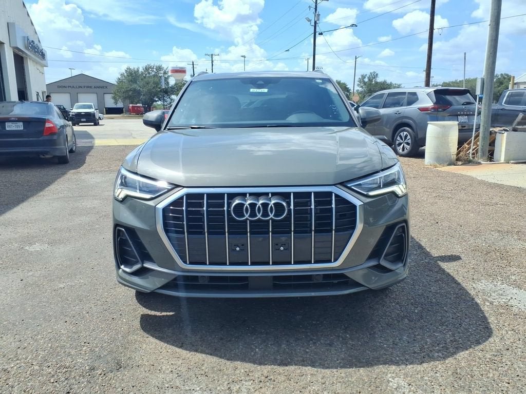 2025 Audi Q3 S line Premium