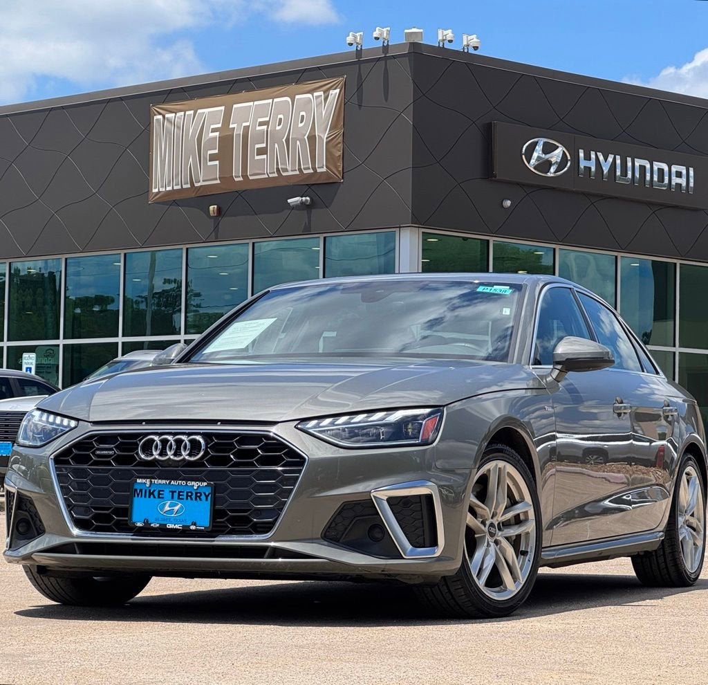 2024 Audi A4 45 TFSI Premium Plus quattro S tronic's photo